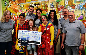 Spende_Steeger-Berg-Team-an-Klinikclowns
